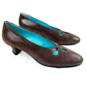 Thierry Rabotin Brown Sahara Snake Embossed Leather Kitten Heels w/Original Box